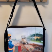 sac fourre-tout avec logo et image